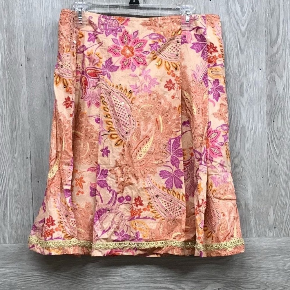 Express Drop Waist Metallic Pink/ Peach Floral Paisley Pleated Skirt Size 10
